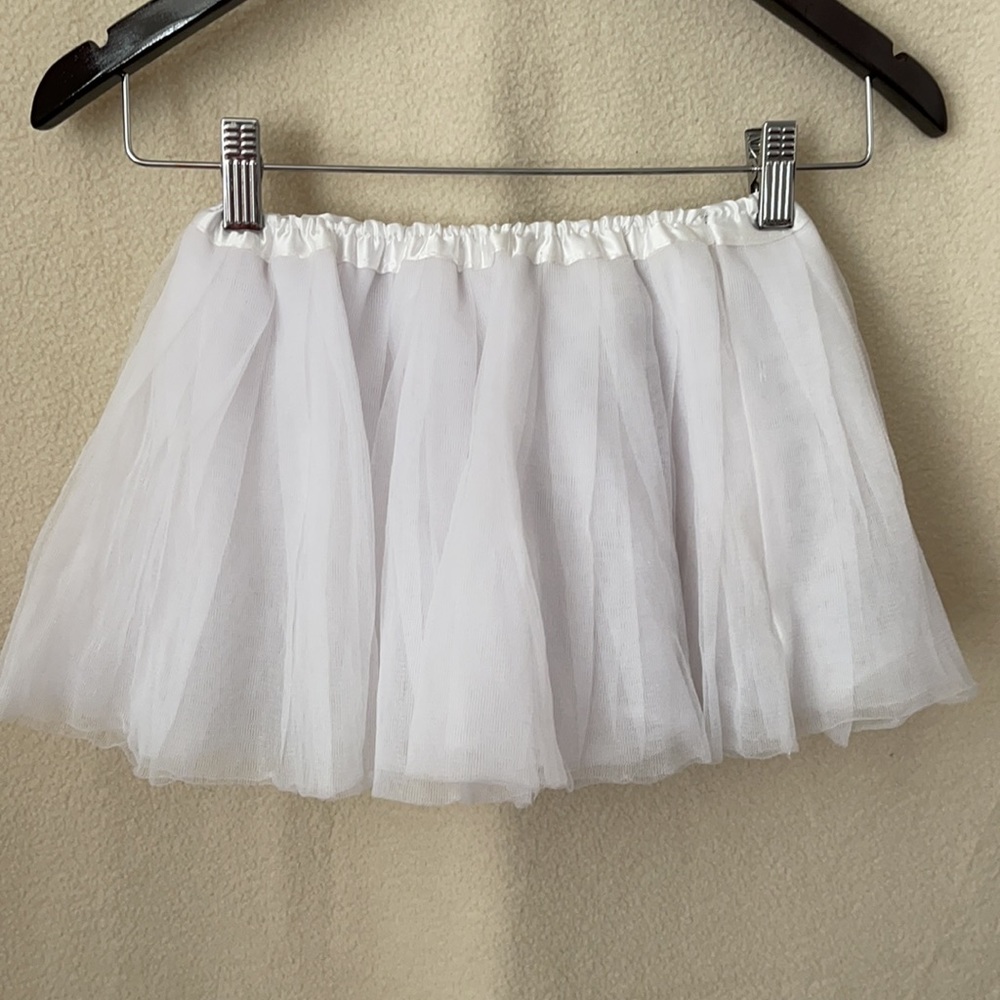 Girls White TuTu - Picture 2 of 6